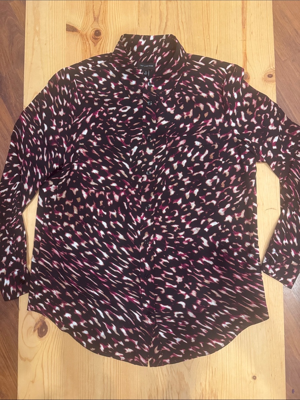THE LIMITED (nwt) Black Printed Button-Down Shirt with Pink & White Accents